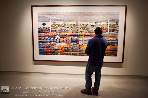 Viewing 99 Cents by Andreas Gursky 