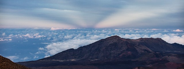 Haleakala anti-crepuscular rays