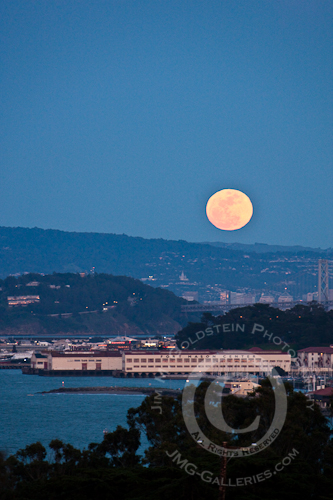 Moonrise over San Francisco's Fort Mason